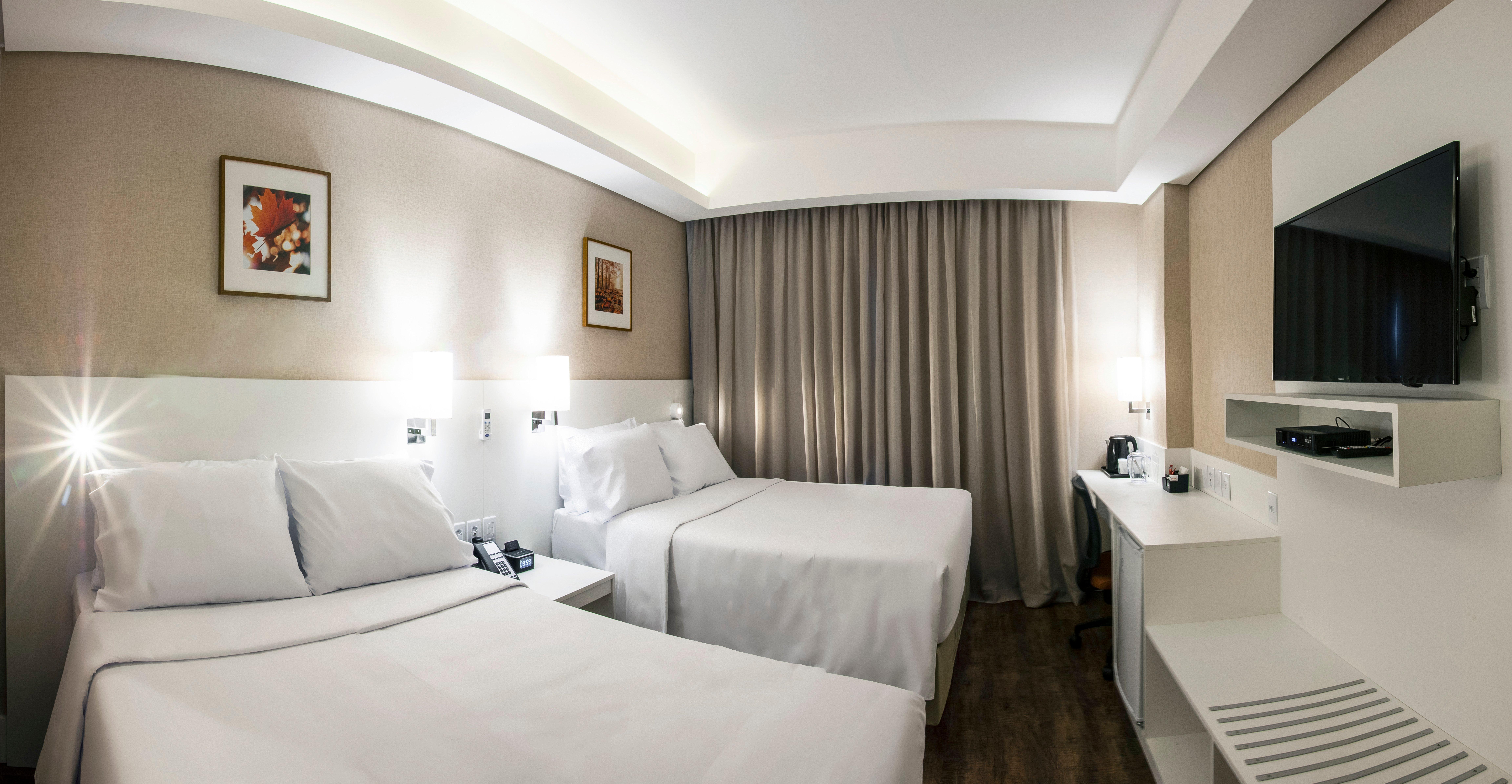 Holiday Inn Express - Farroupilha, Um Hotel Ihg Εξωτερικό φωτογραφία